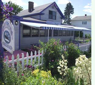 Front gardens of Buffleheads